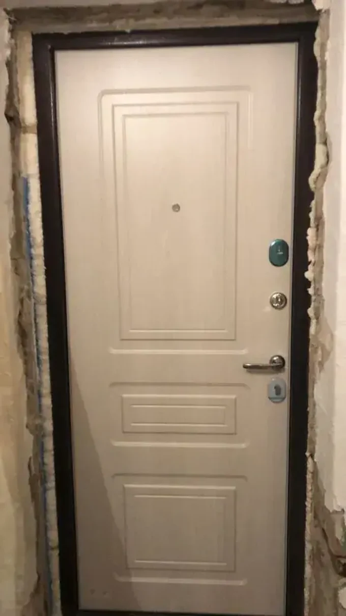 23